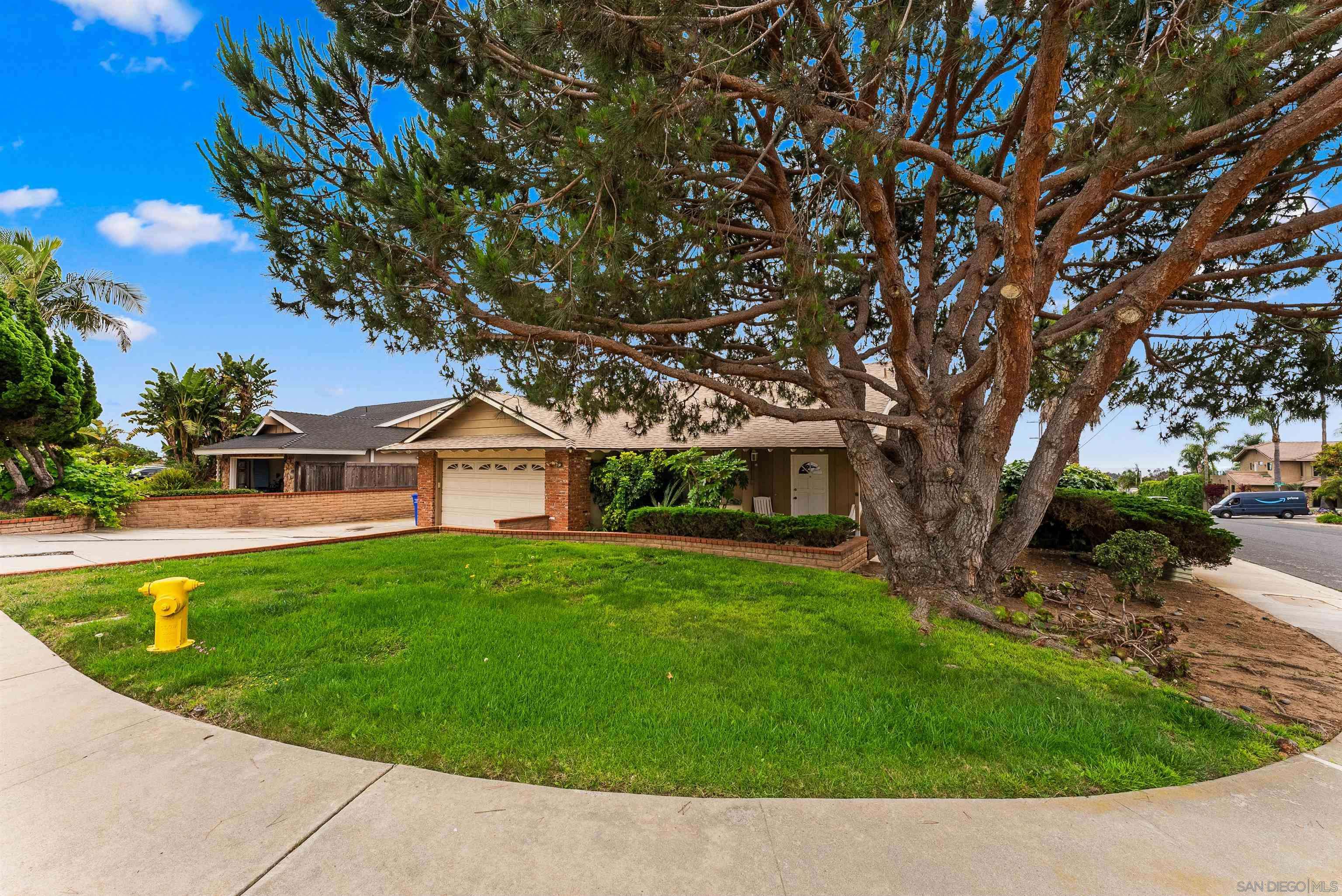 Carlsbad, CA 92008,4005 Royal Dr