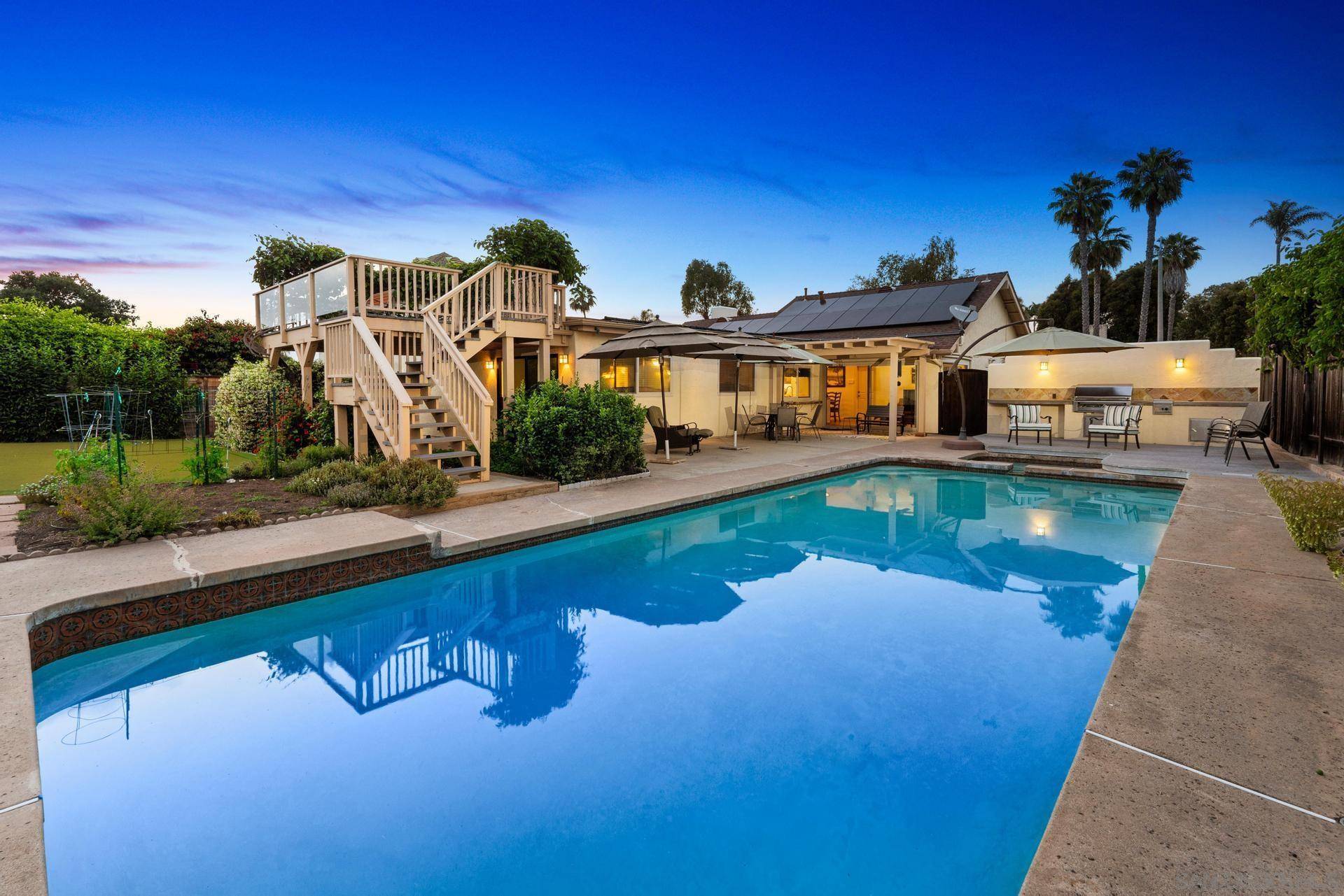 Carlsbad, CA 92008,1745 Tamarack Ave
