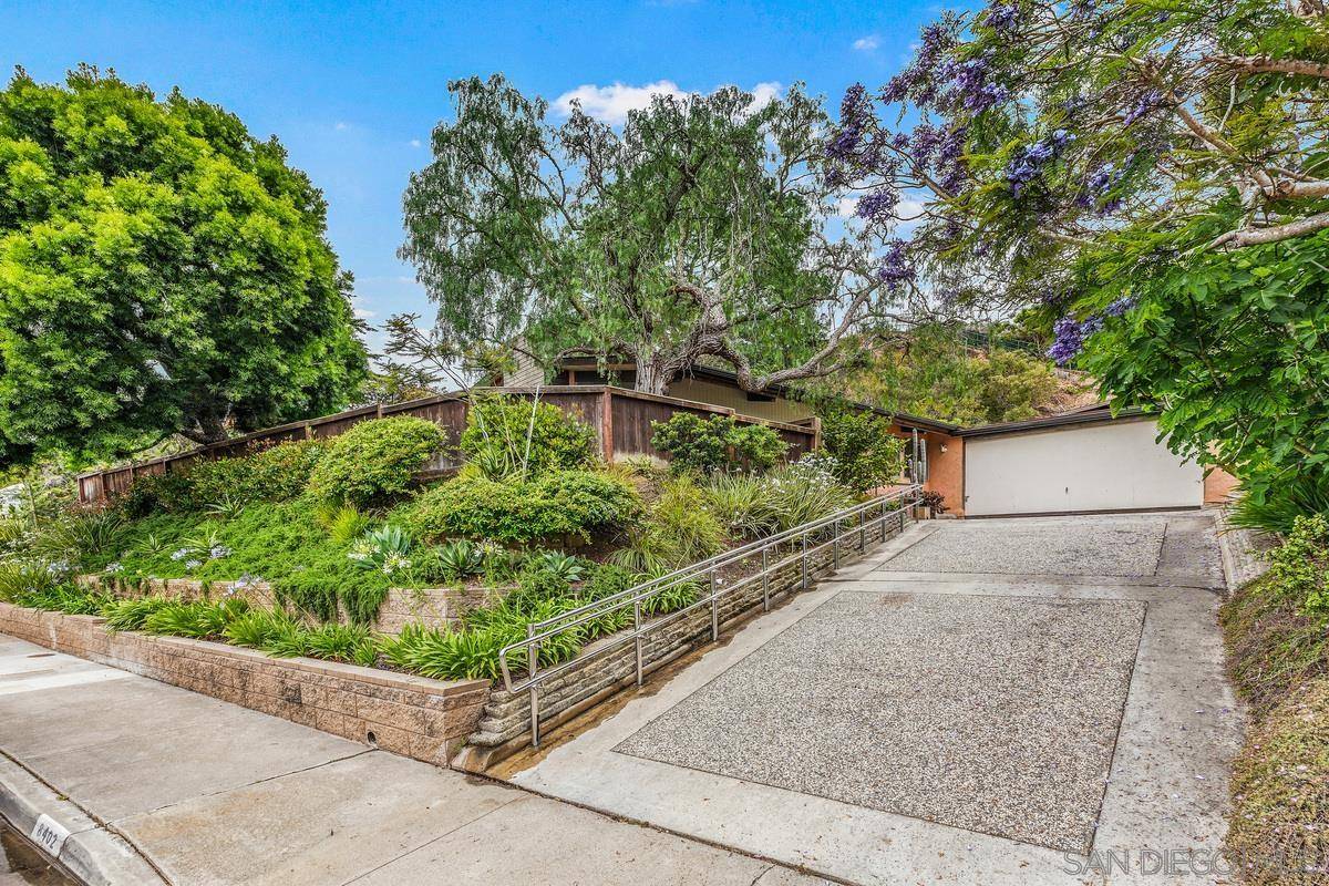 La Jolla, CA 92037,8402 Sugarman Dr