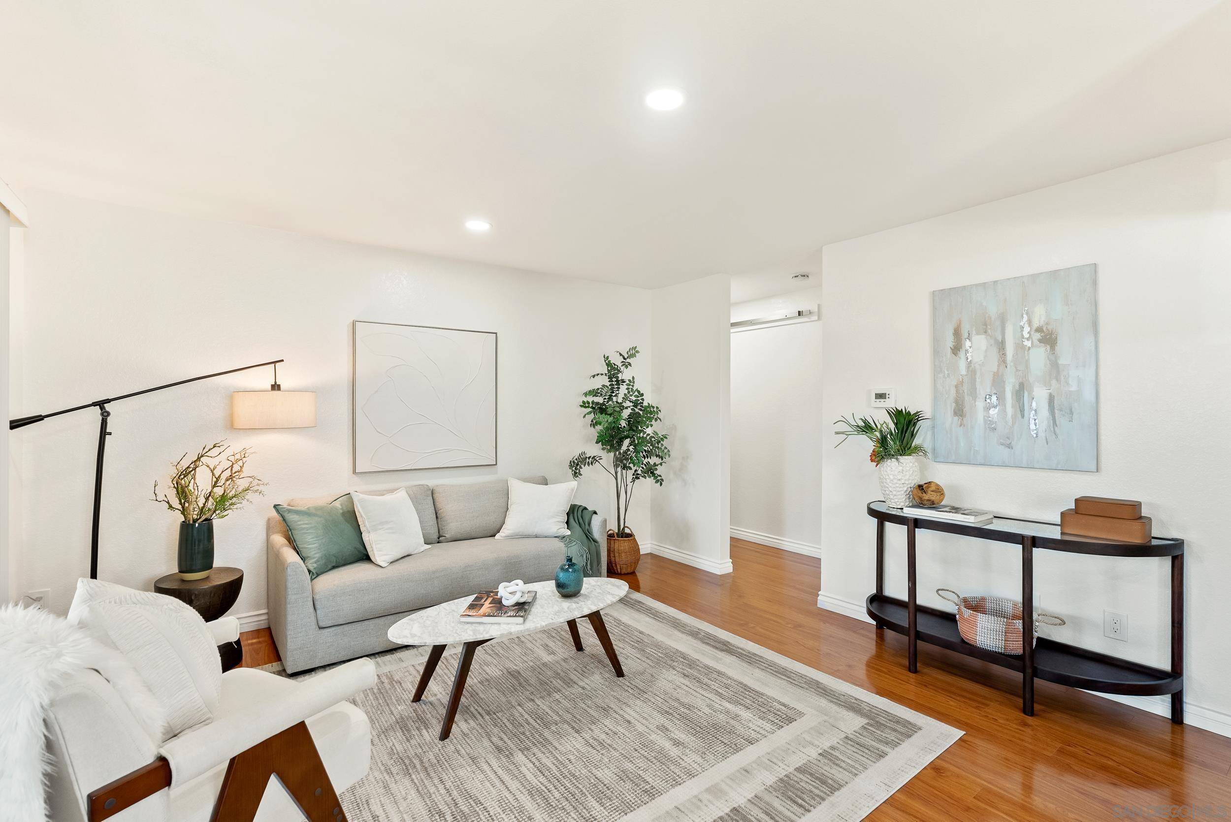 San Diego, CA 92128,13076 Wimberly Square #45