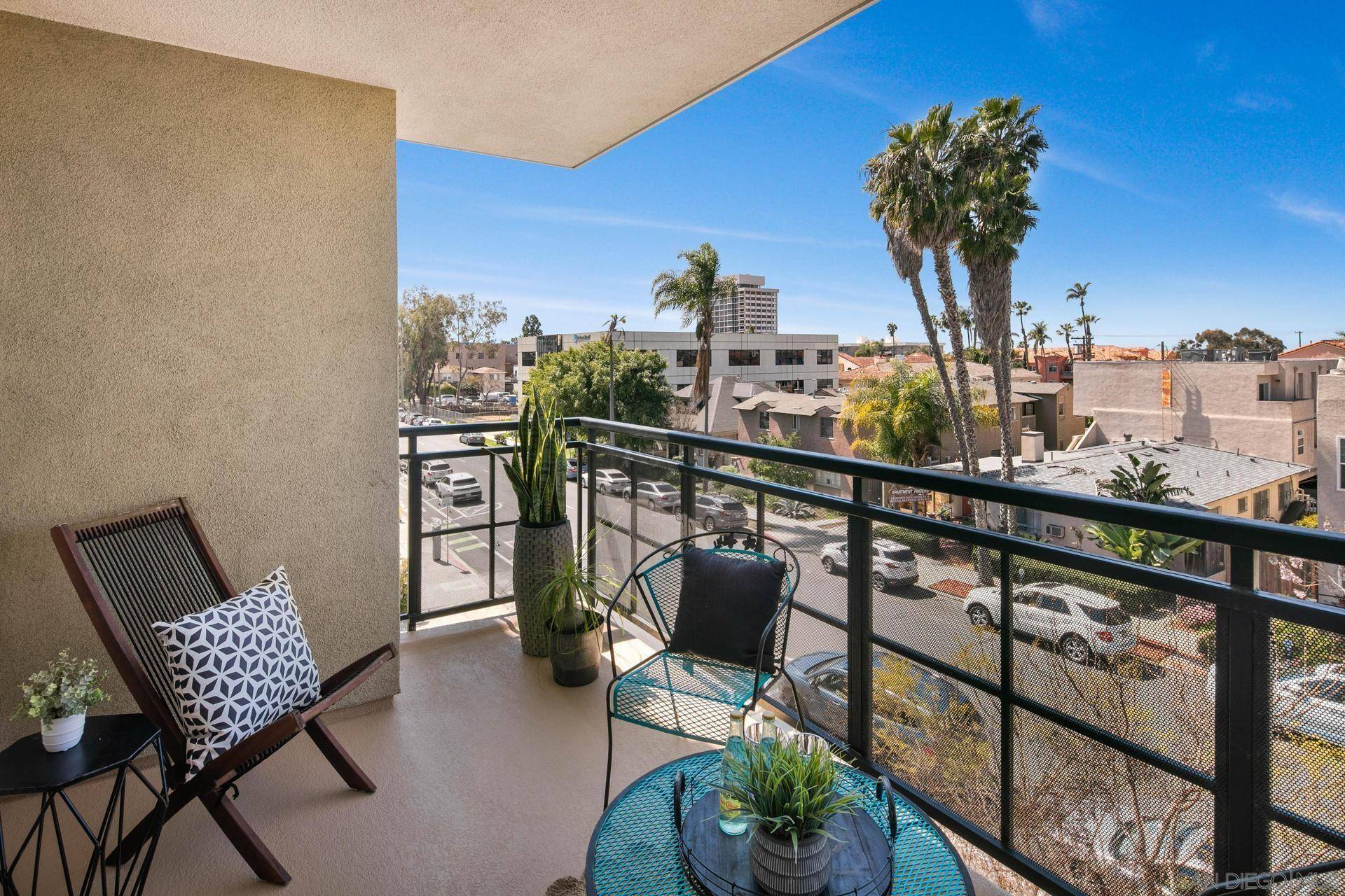 San Diego, CA 92103,3687 4th Avenue #301
