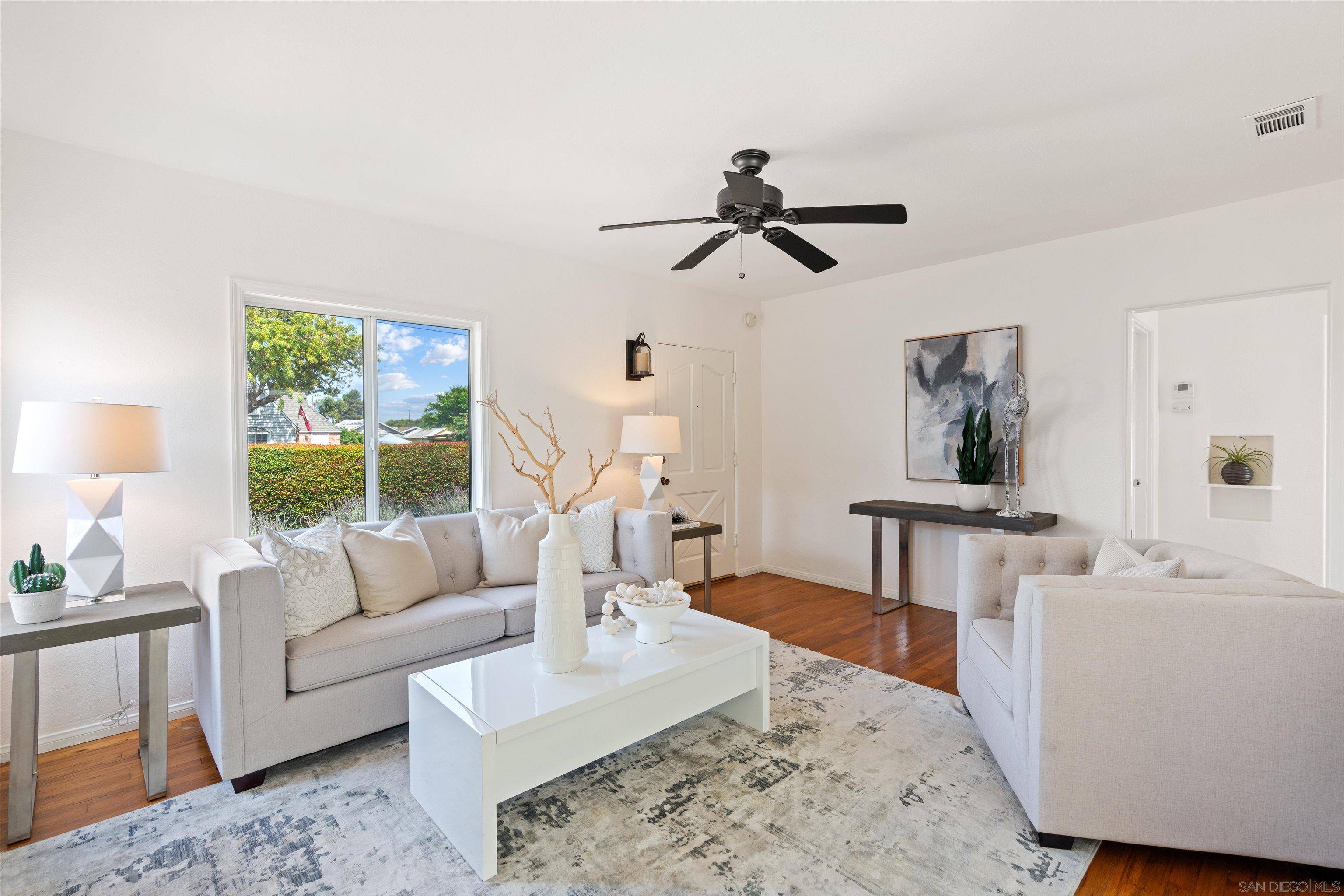 La Mesa, CA 91942,4571 68Th St