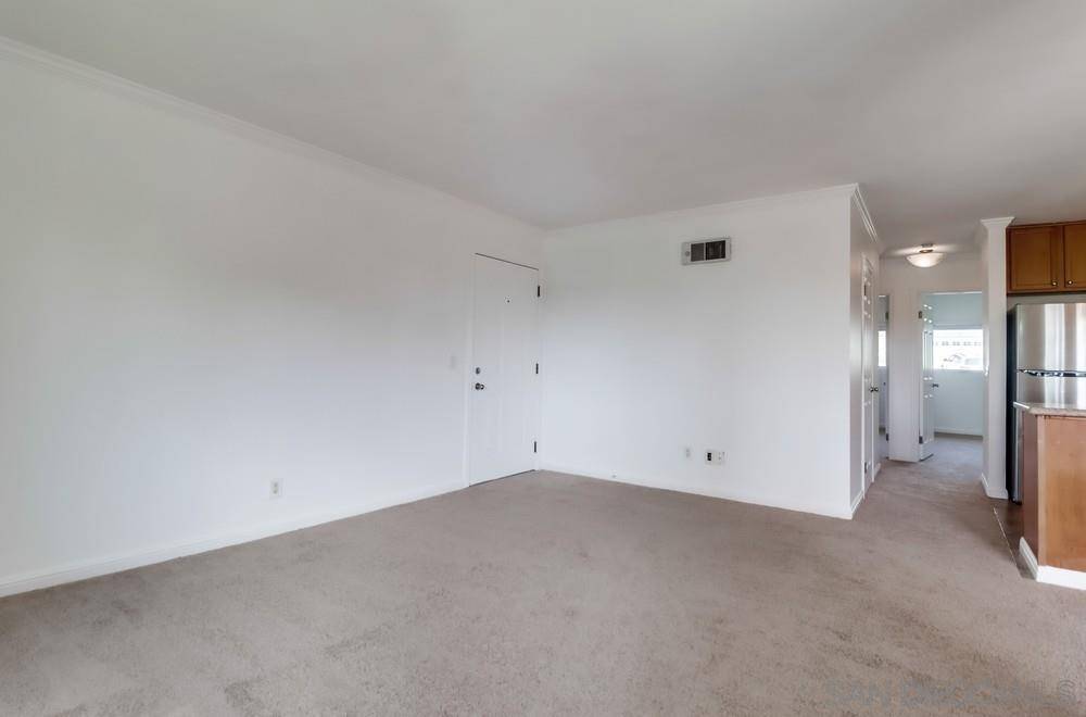 El Cajon, CA 92020,1280 W Main Street #6