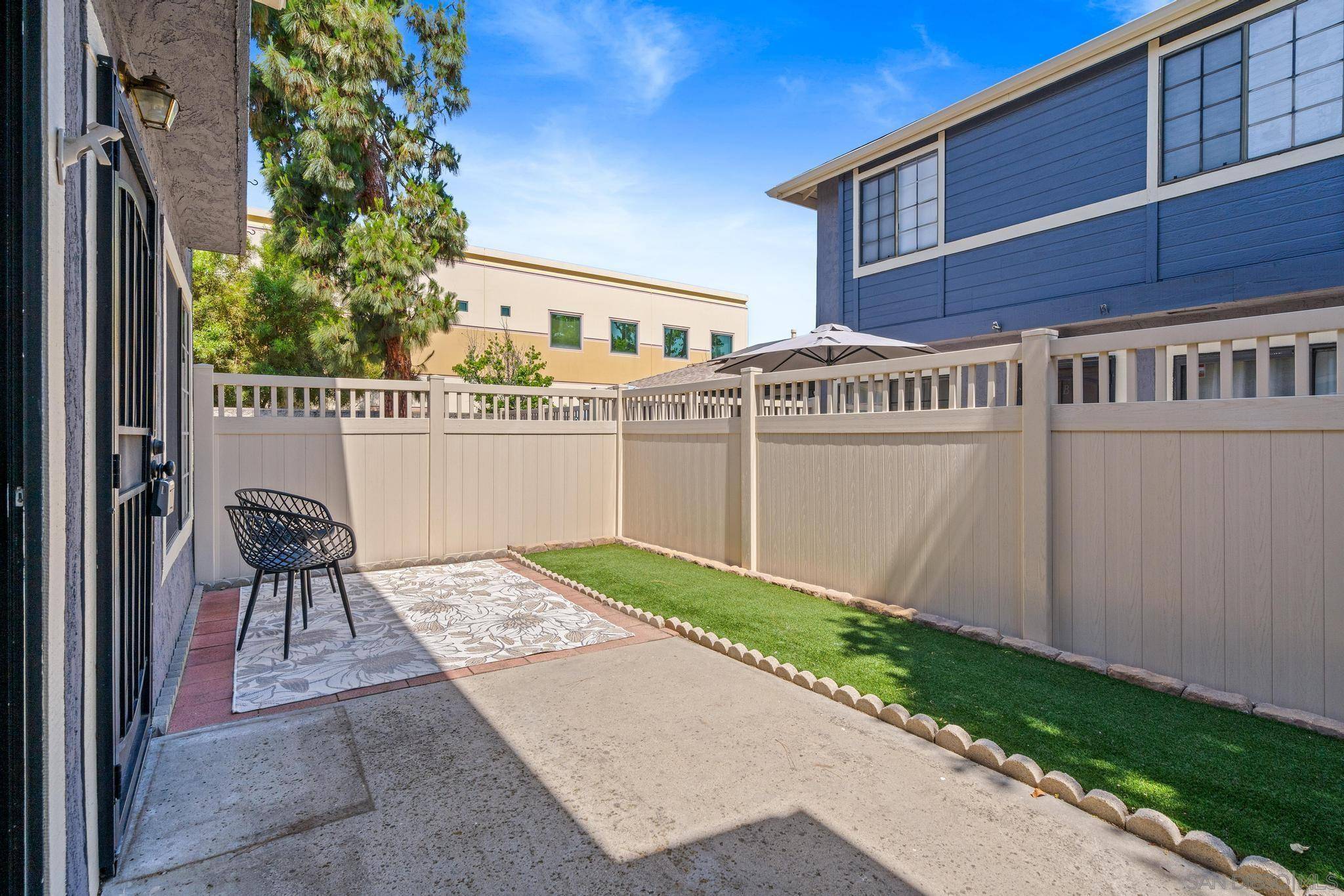 Santee, CA 92071,8832 Tamberly Court #B
