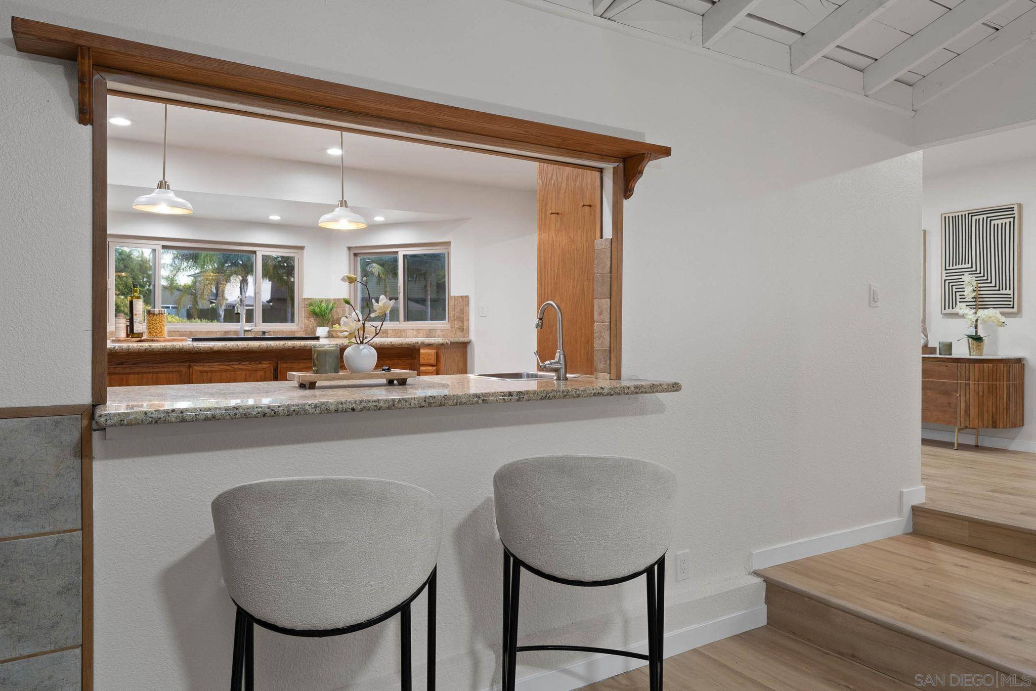 San Diego, CA 92110,4822 PENROSE COURT