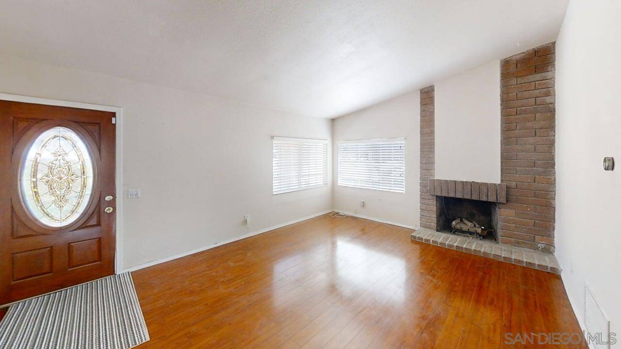 San Diego, CA 92114,1051 Harlan Cir