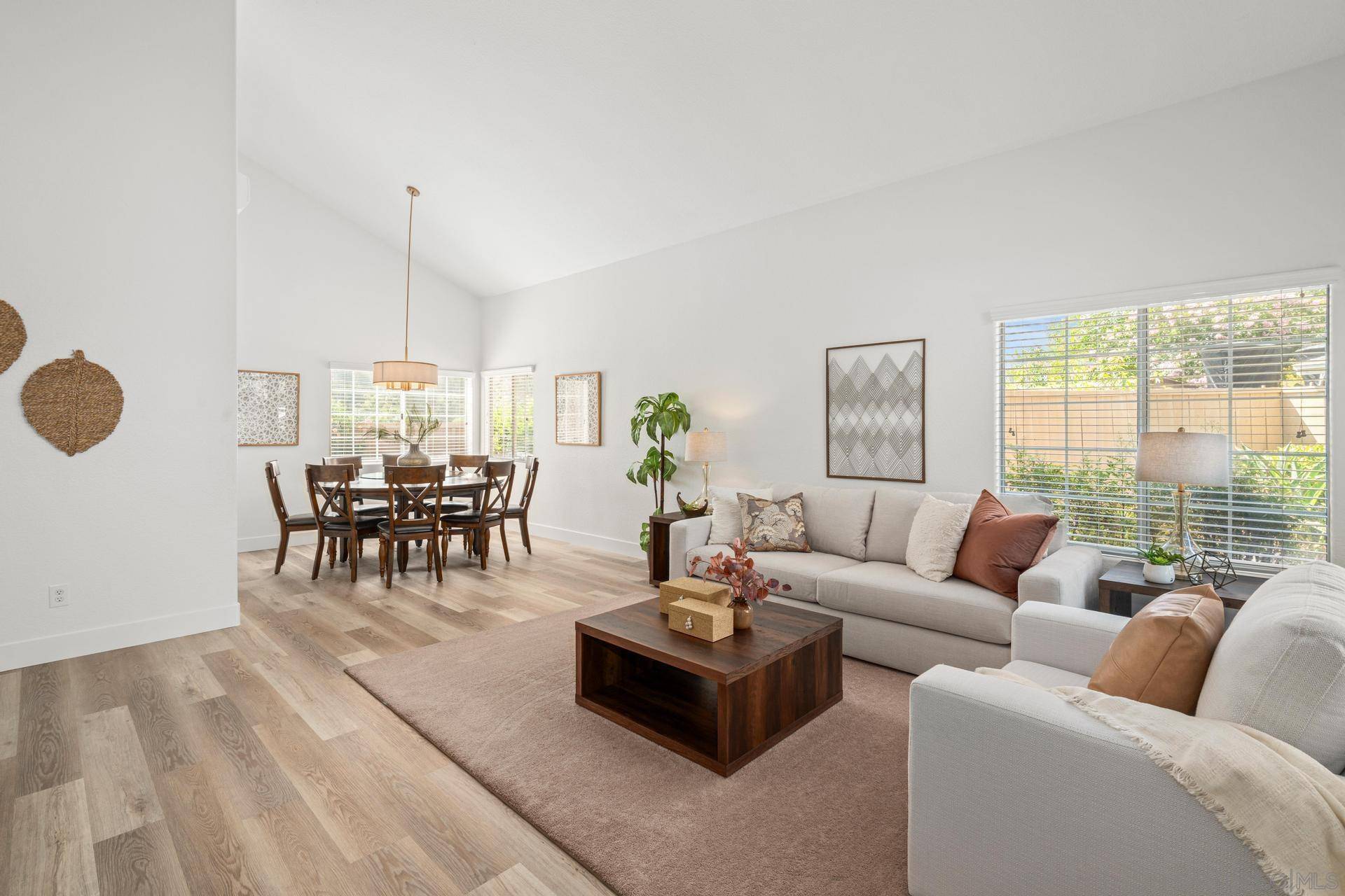 Poway, CA 92064,12753 Aspen Ct