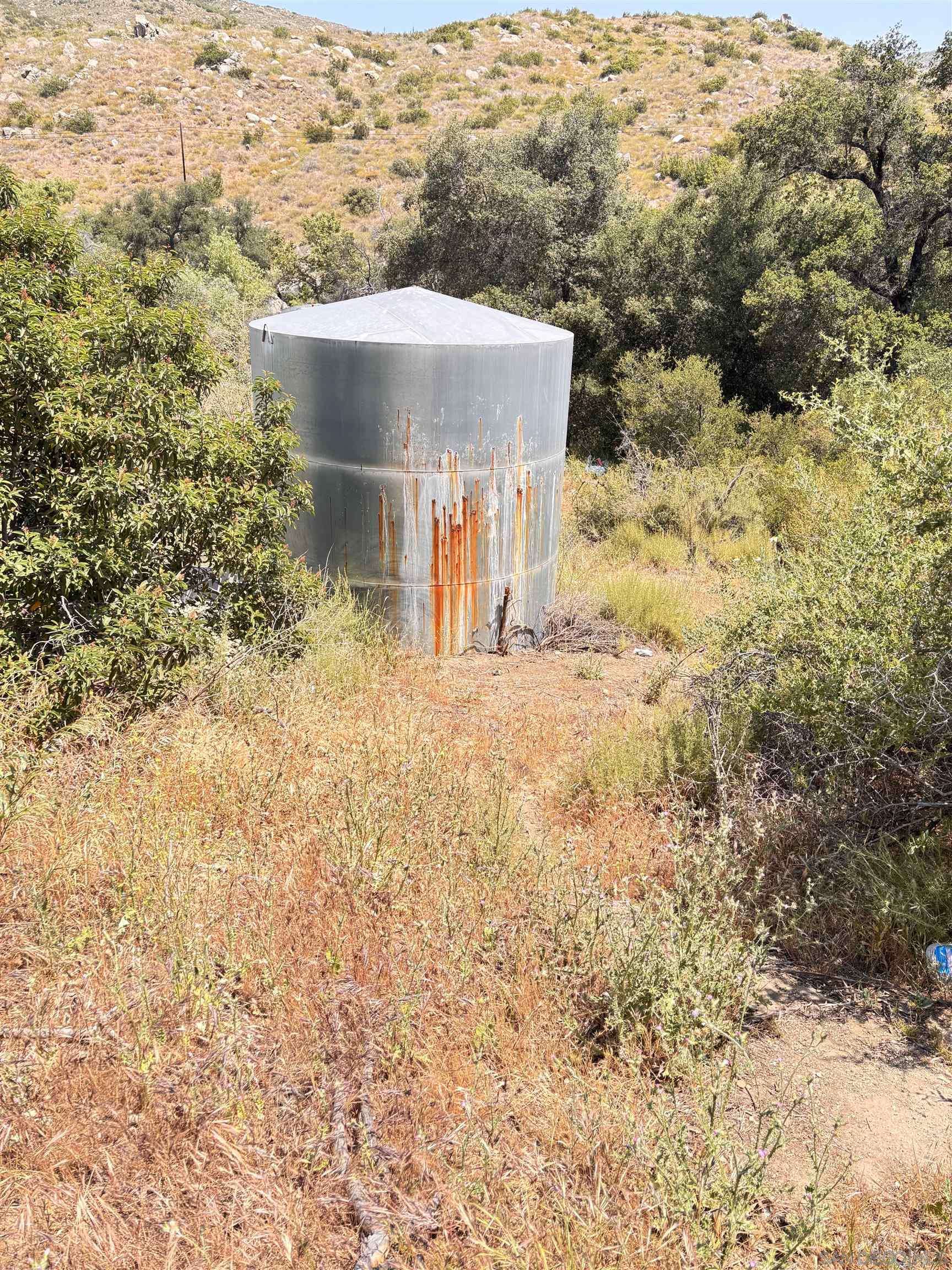 Dulzura, CA 91917,222444 Hwy 94 #1
