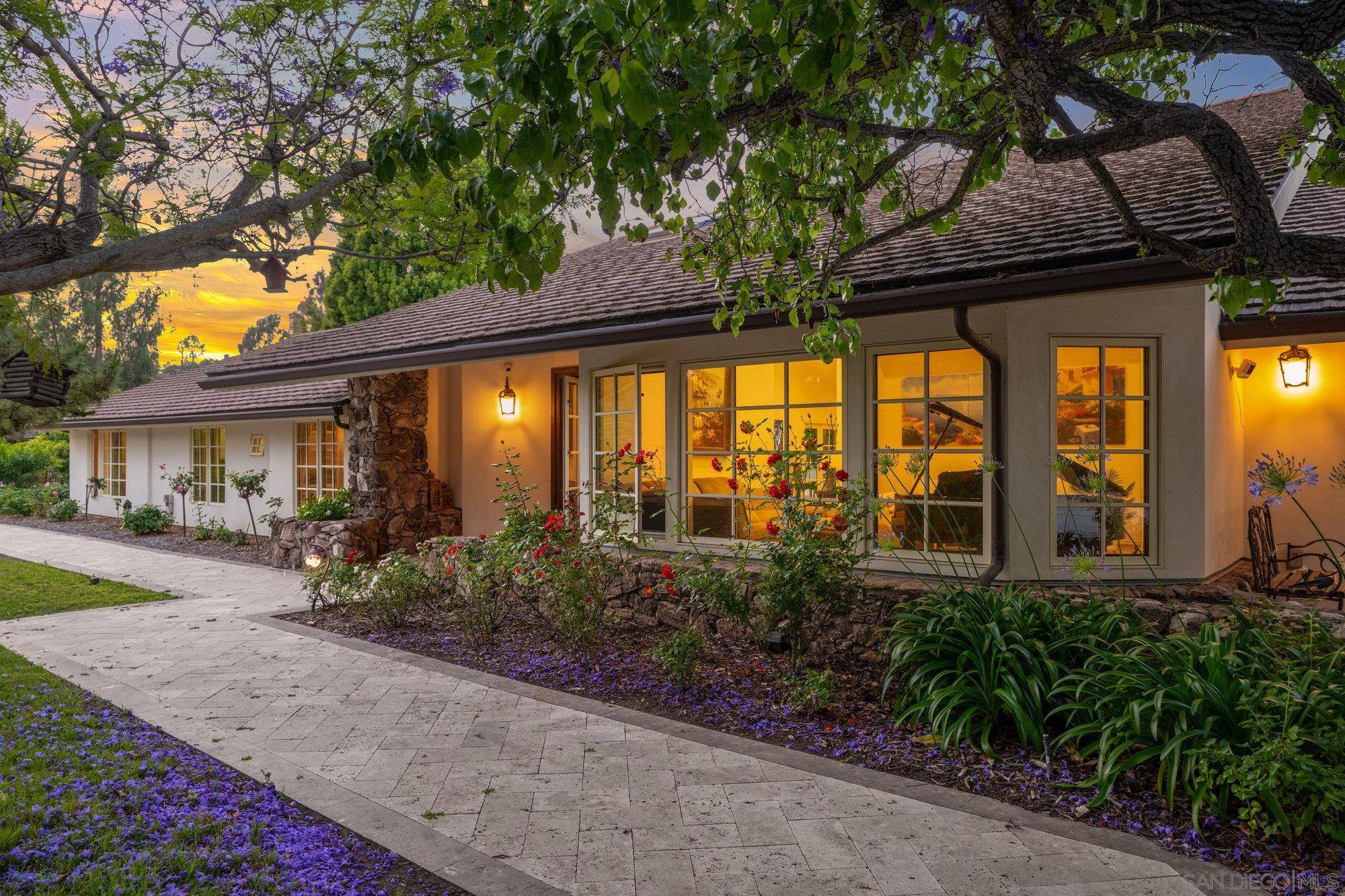 Rancho Santa Fe, CA 92067,16434 La Via Feliz