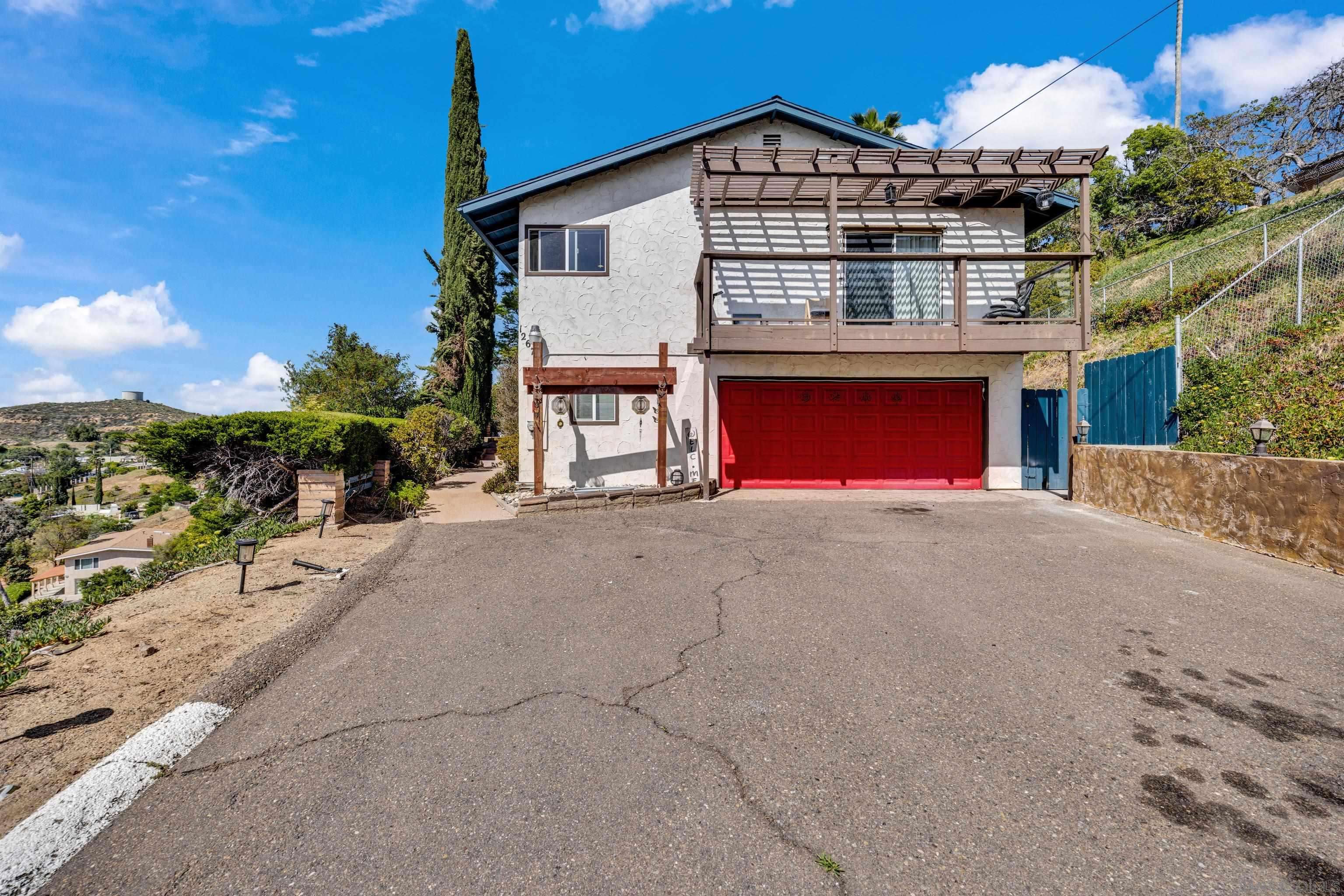 El Cajon, CA 92021,12673 Jackson Hill Dr