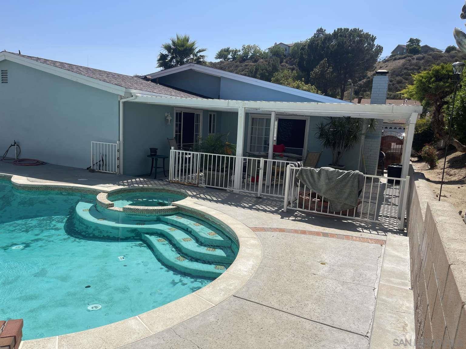 Santa Clarita, CA 91351,28160 Foxlane Dr