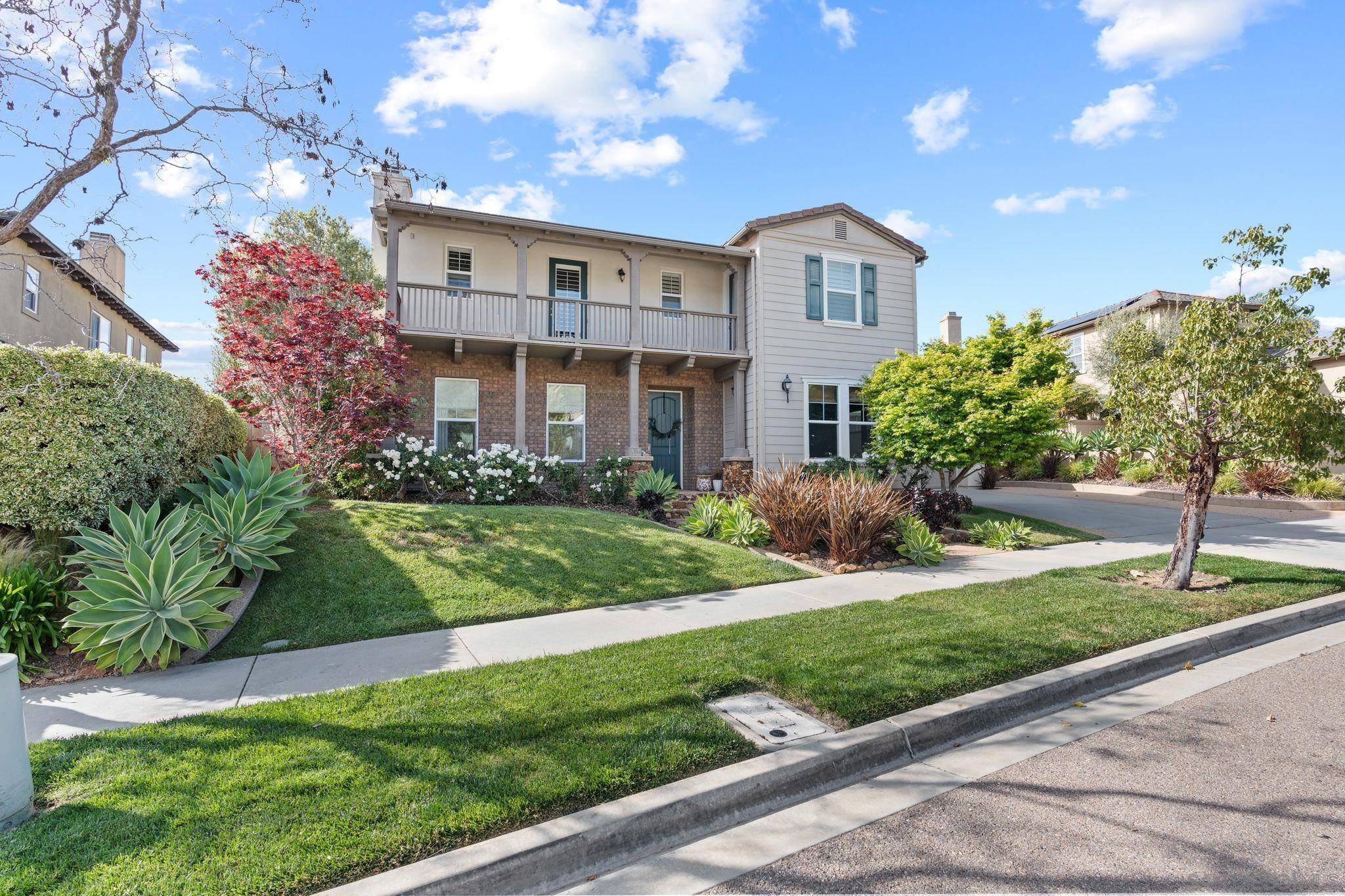 Carlsbad, CA 92009,7443 Circulo Sequoia