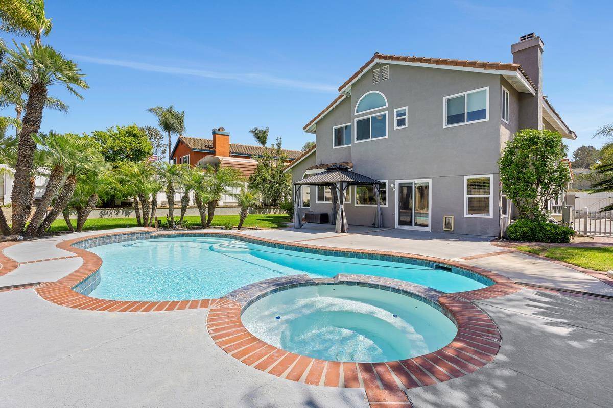 Oceanside, CA 92057,5163 Alamosa Park Dr