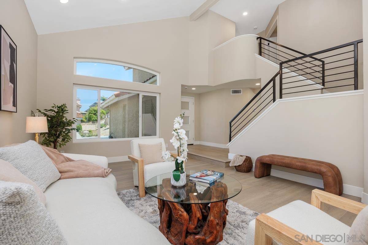 Vista, CA 92081,1823 Paseo del Lago