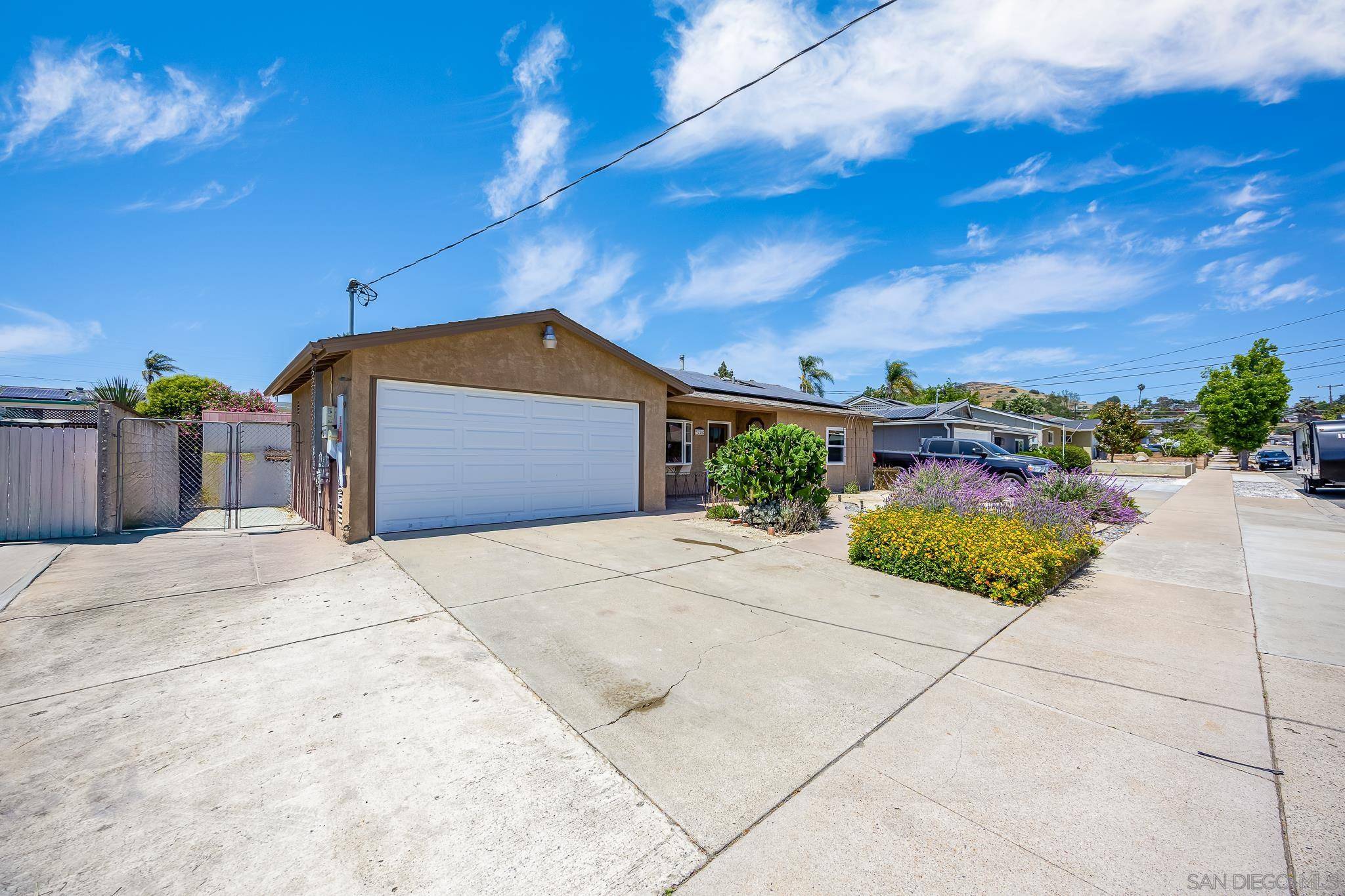 Santee, CA 92071,9226 Carita Rd