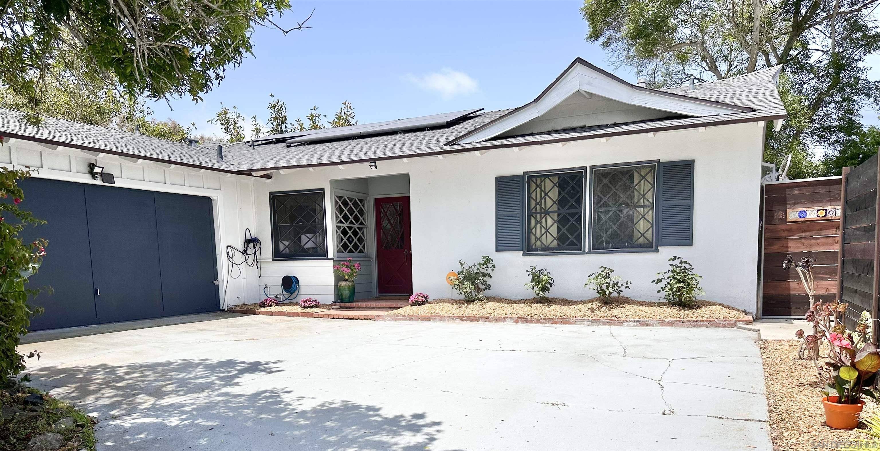 San Diego, CA 92122,5620 Lord Cecil Street