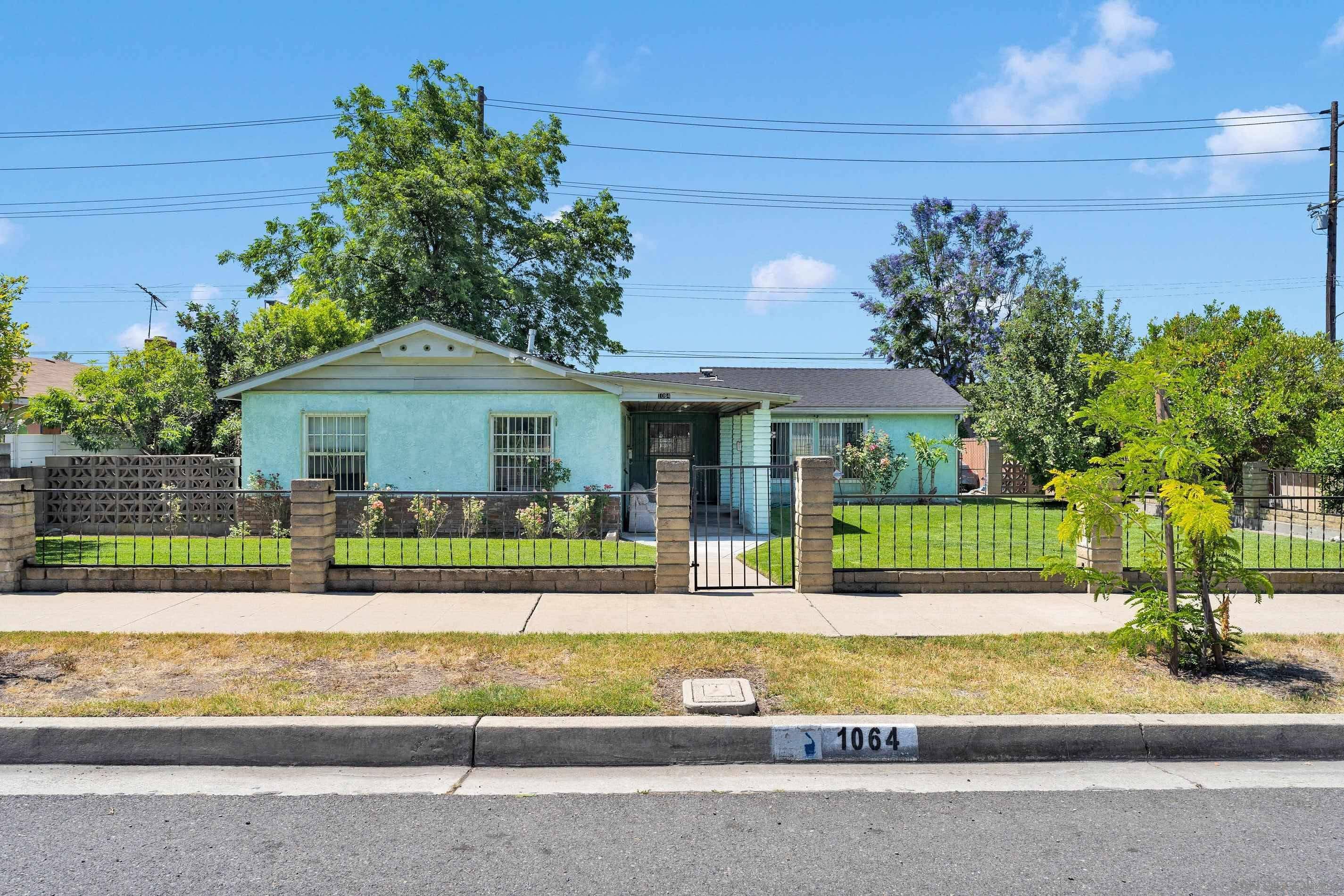 Pomona, CA 91767,1064 E E La Verne Ave