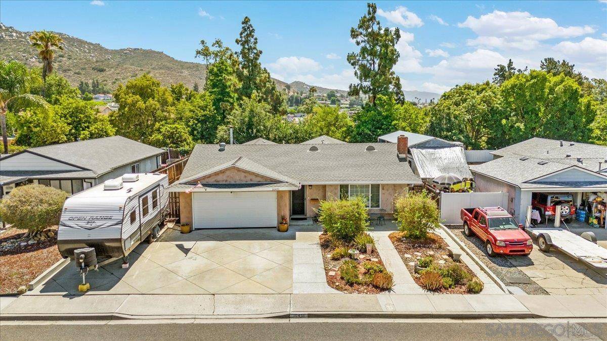 Santee, CA 92071,10451 Ironwood Ave