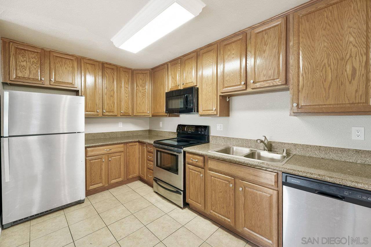San Diego, CA 92105,1825 Bayview Heights Dr #84