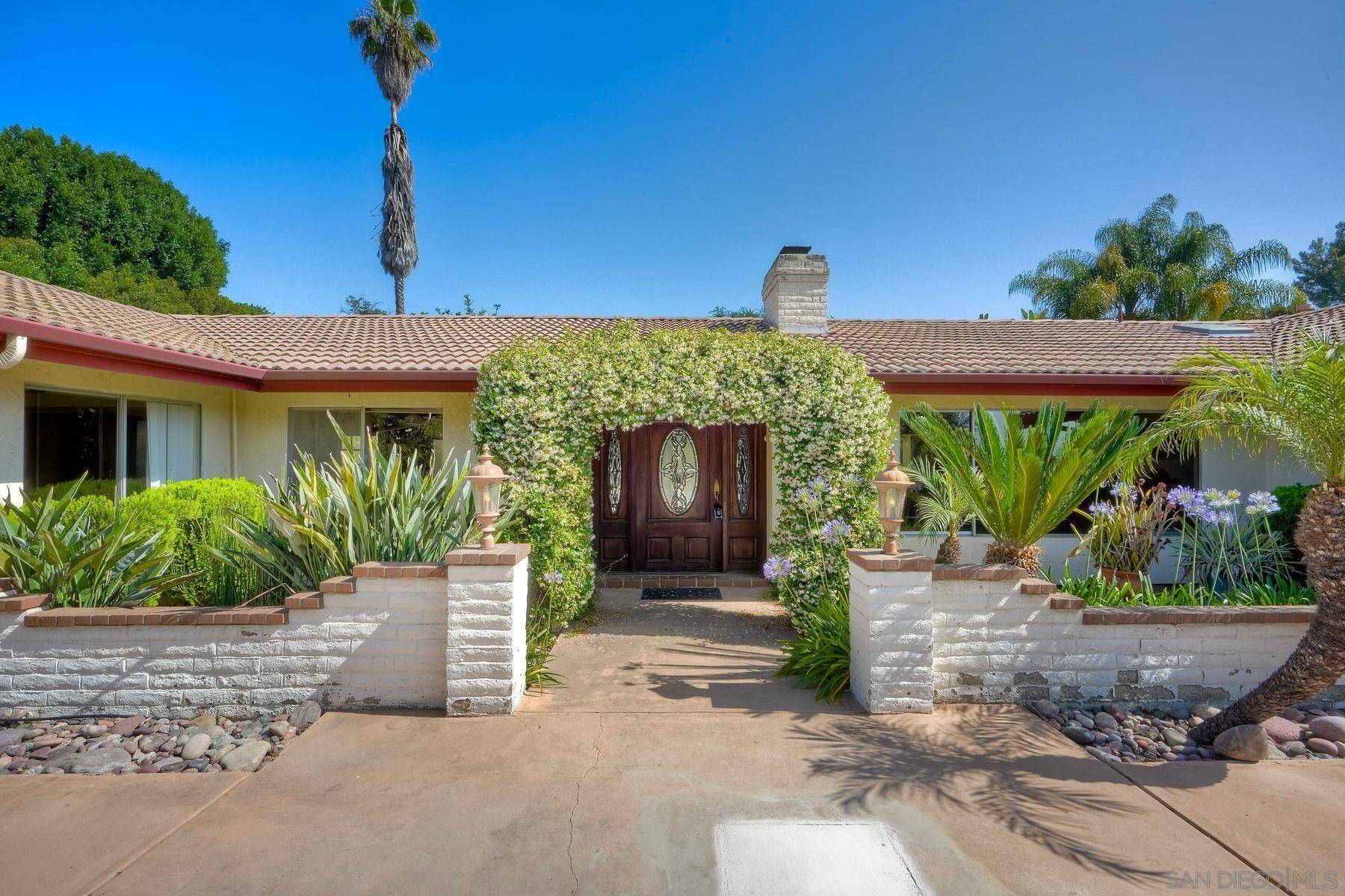 El Cajon, CA 92020,11534 Rolling Hills Dr