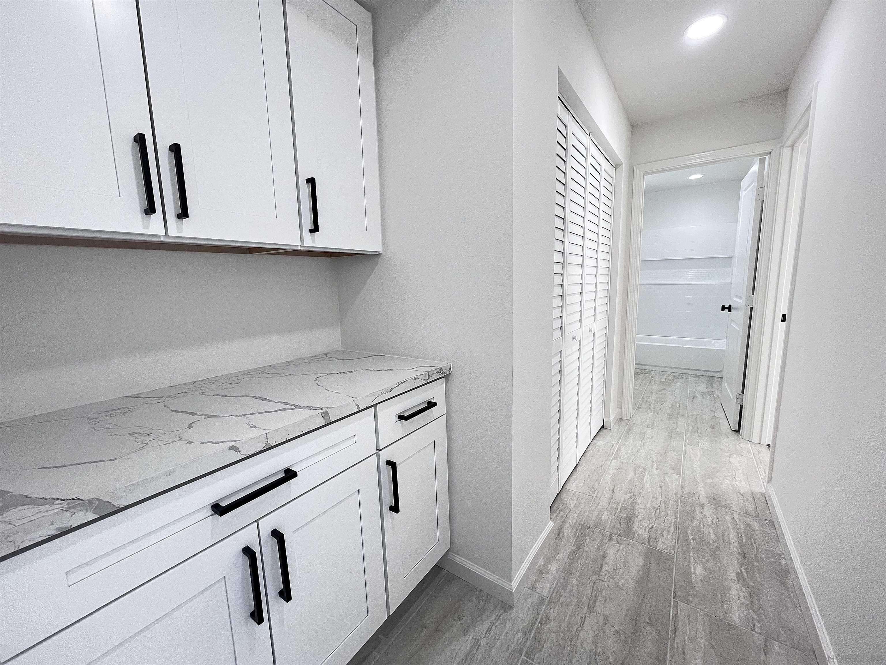 Oceanside, CA 92057,3621 Vista Campana S #86