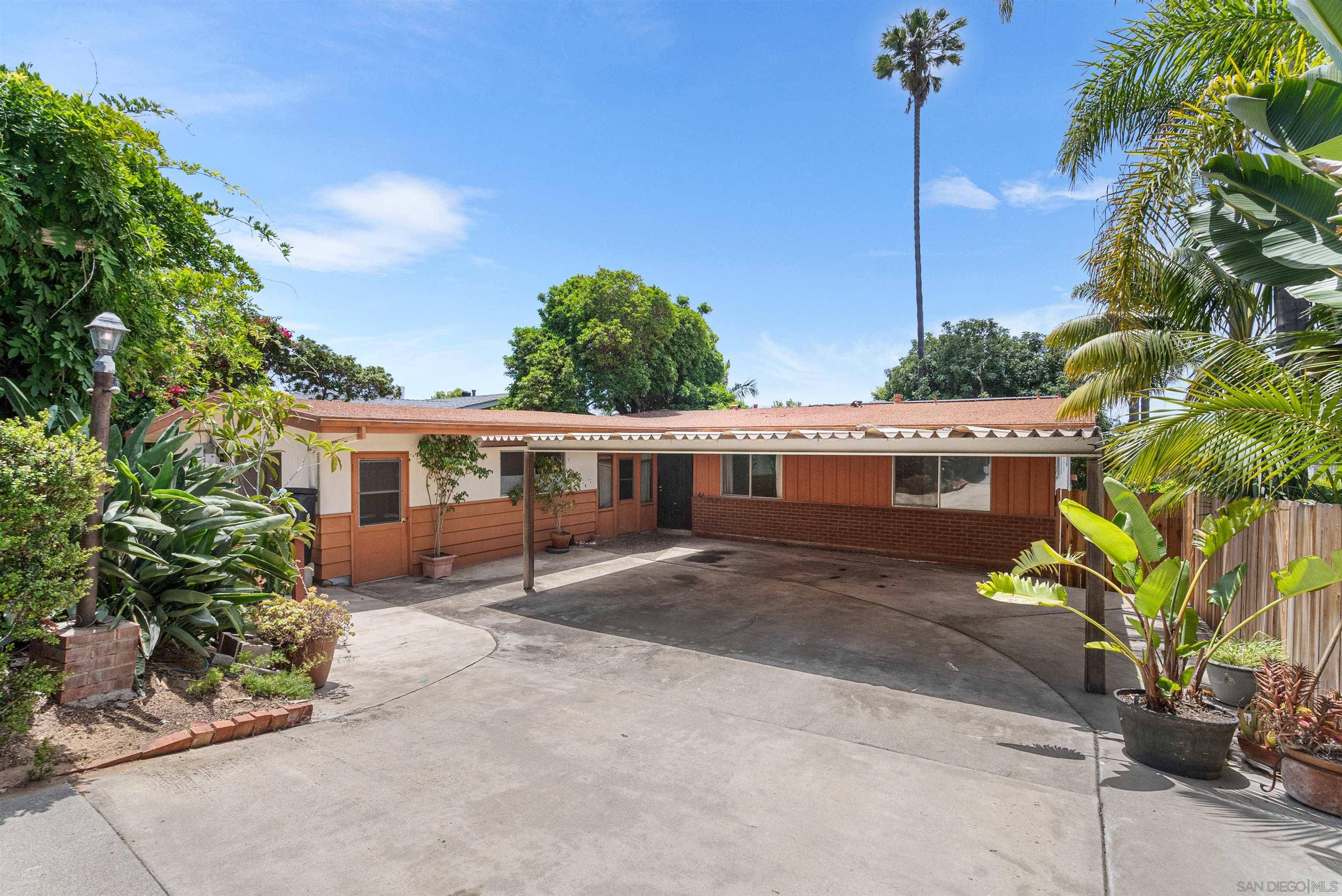 Solana Beach, CA 92075,719 Marsolan Ave