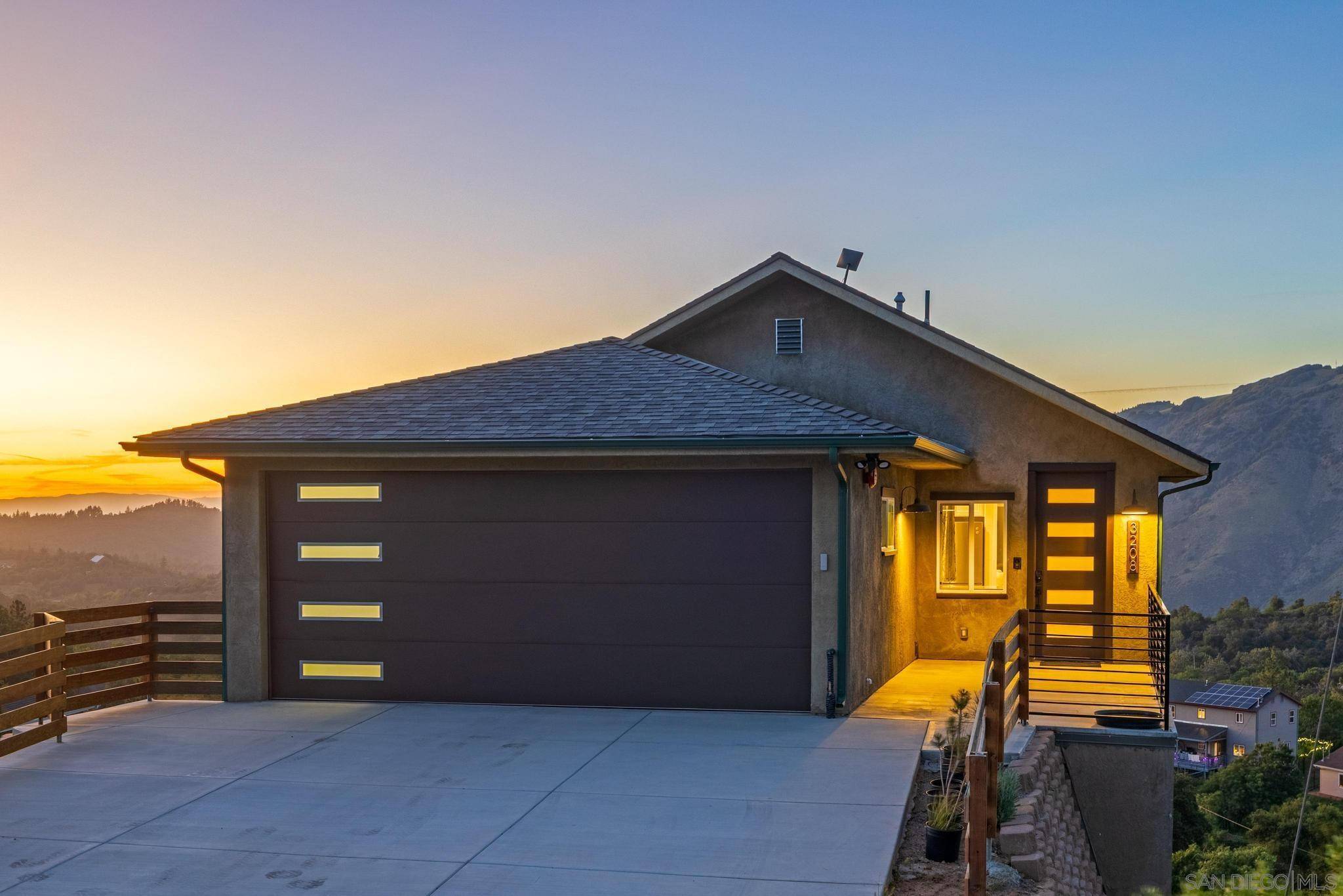 Julian, CA 92036,3208 Oakwood Dr