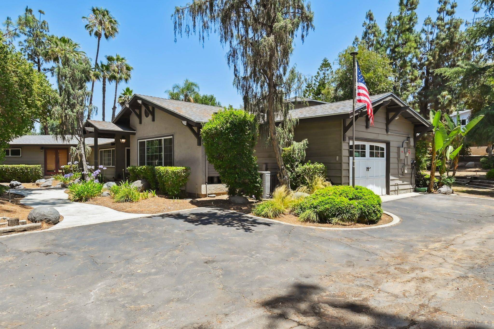 El Cajon, CA 92021,1830 Lisa Terrace