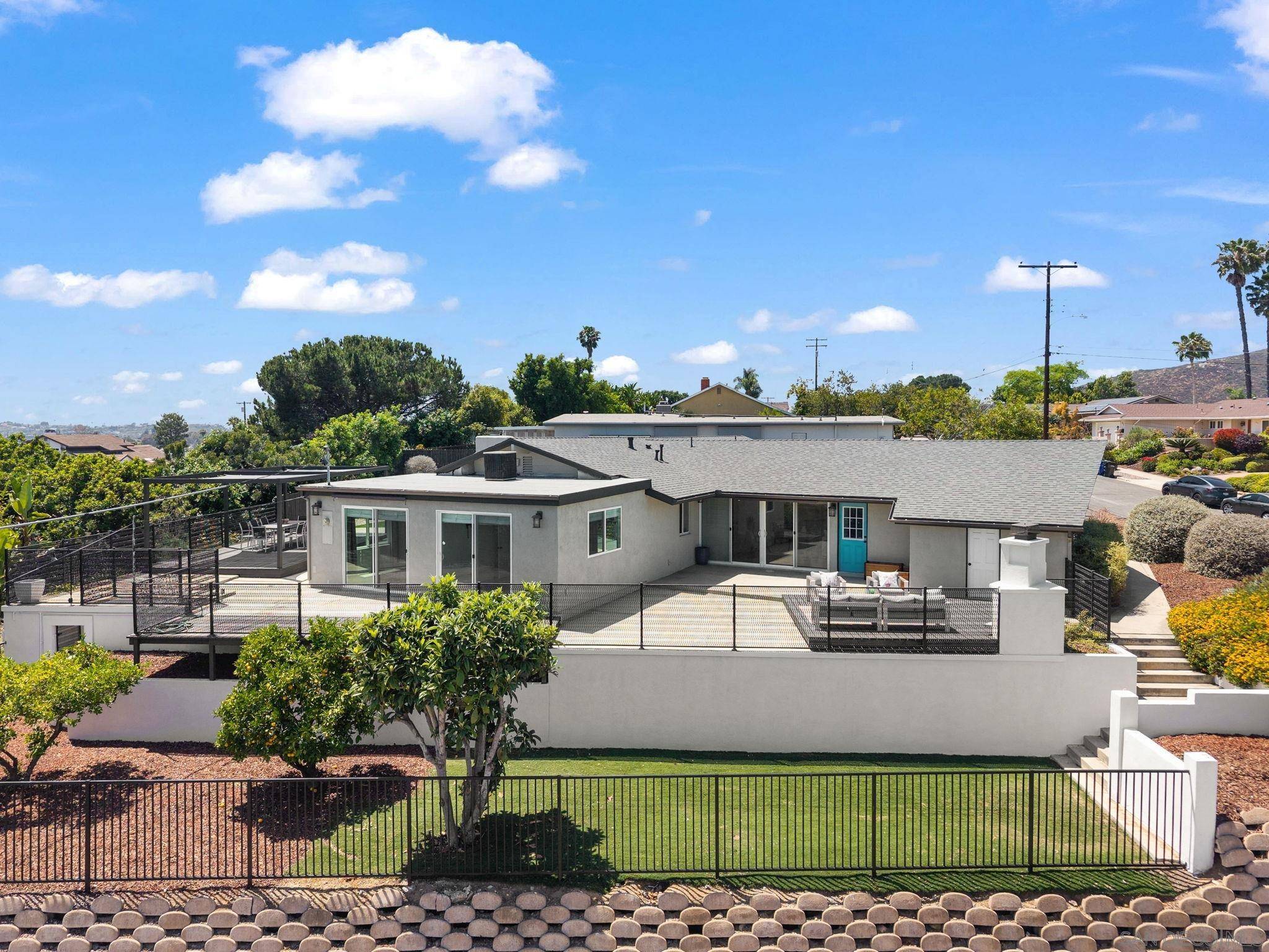 San Diego, CA 92119,7871 Compass Lake Dr.