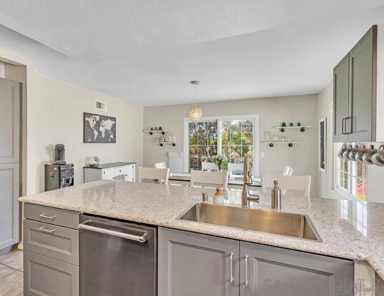 San Diego, CA 92114,828 Angelus Ave.