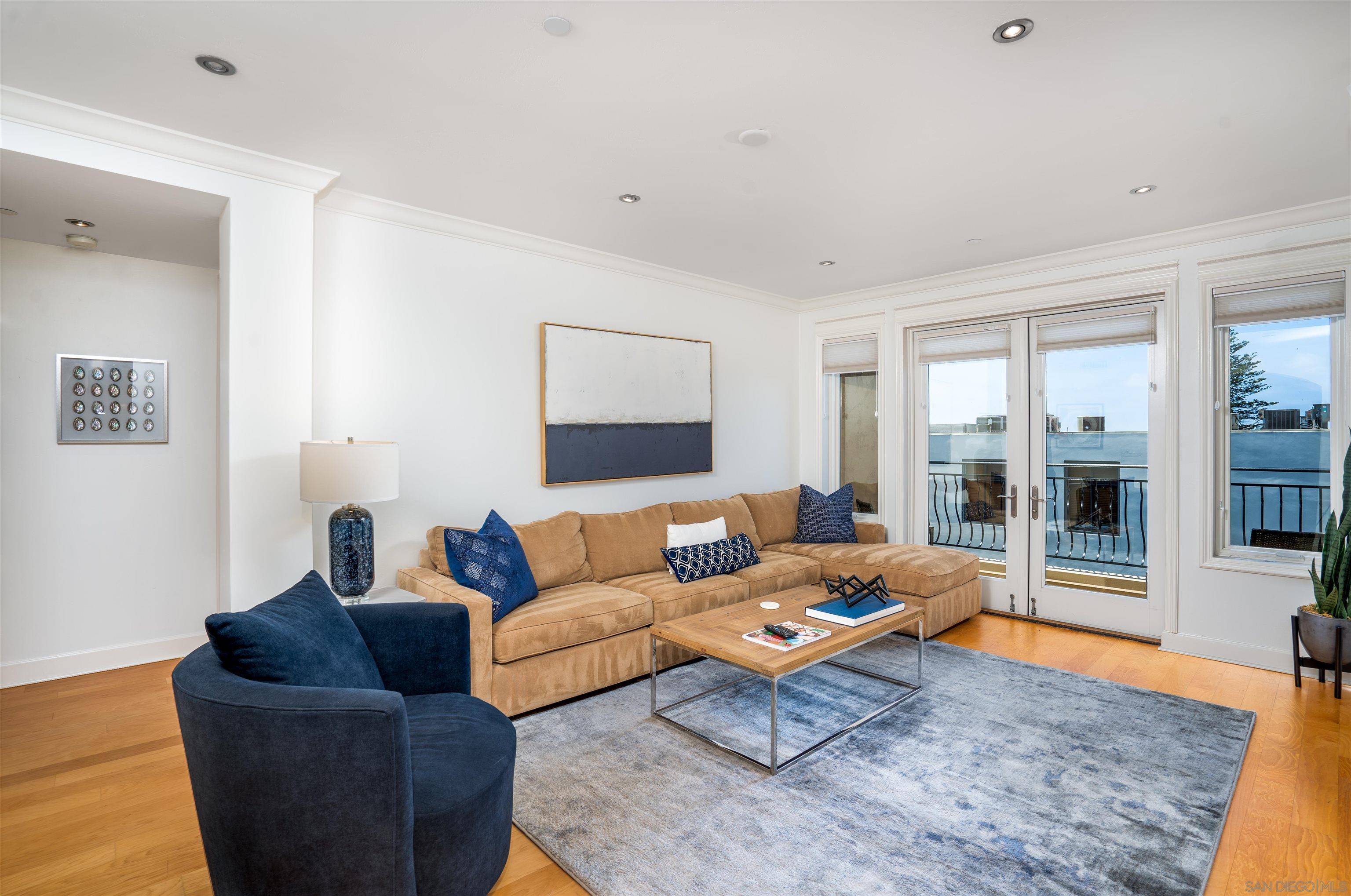 La Jolla, CA 92037,1000 Genter St #304
