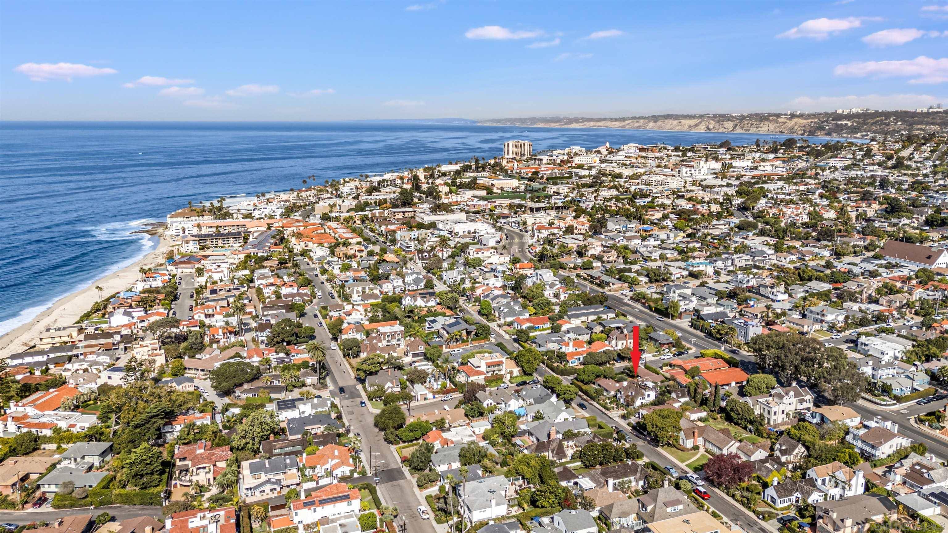 La Jolla, CA 92037,7135 Olivetas Avenue