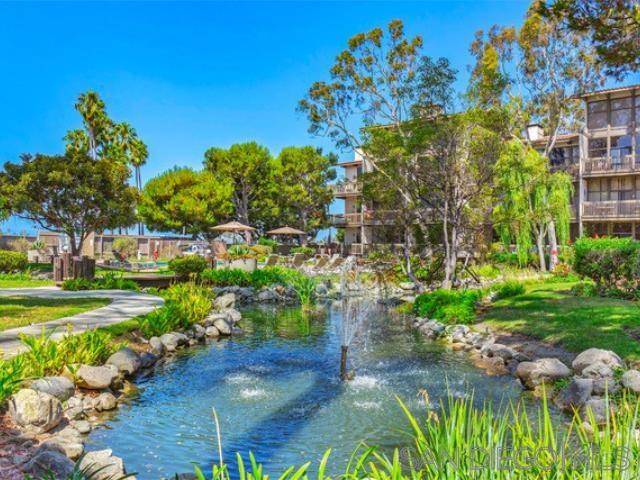 Long Beach, CA 90803,6229 MARINA PACIFICA DR. N.