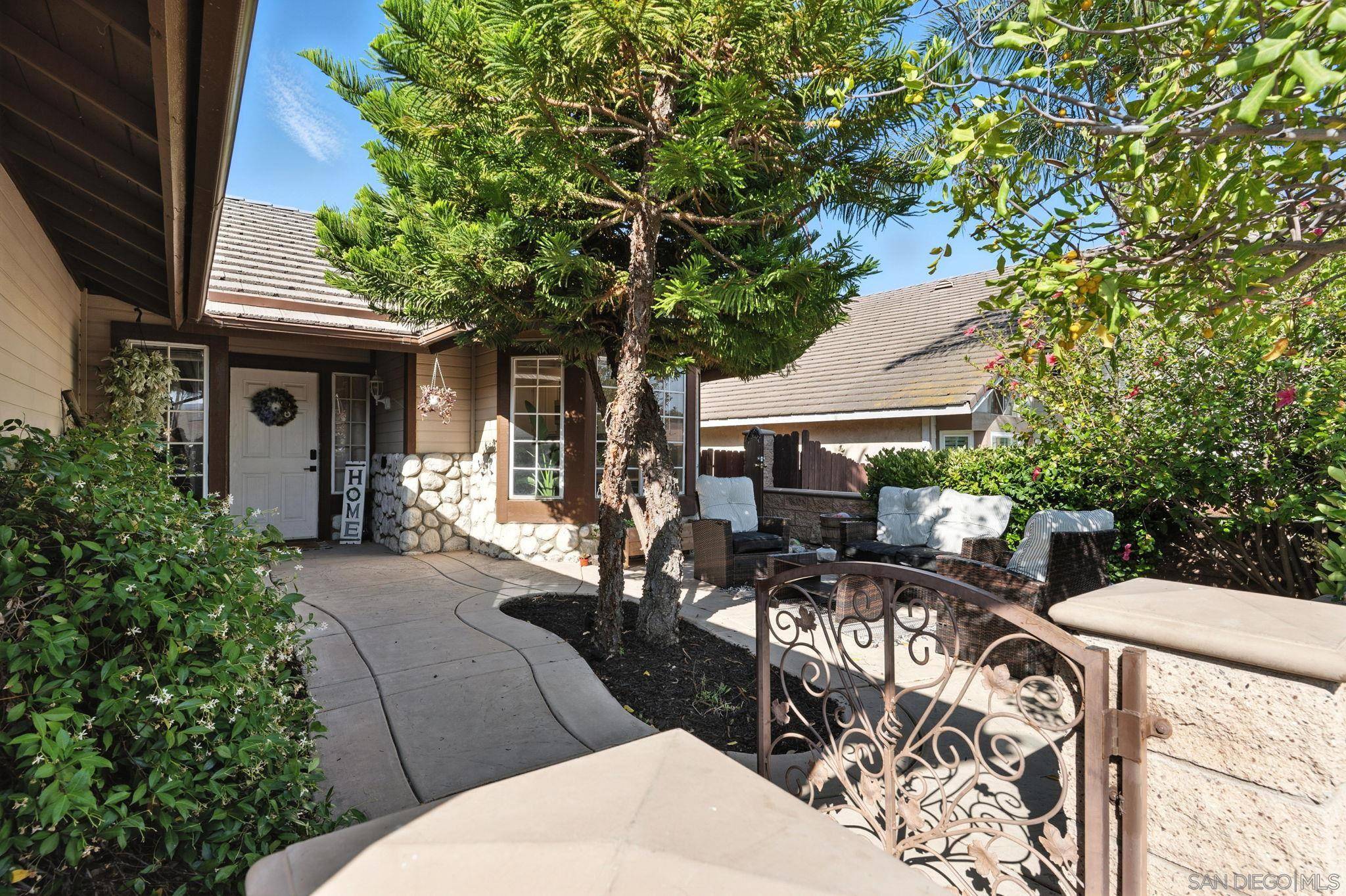 Murrieta, CA 92562,23886 Red Clover Cir