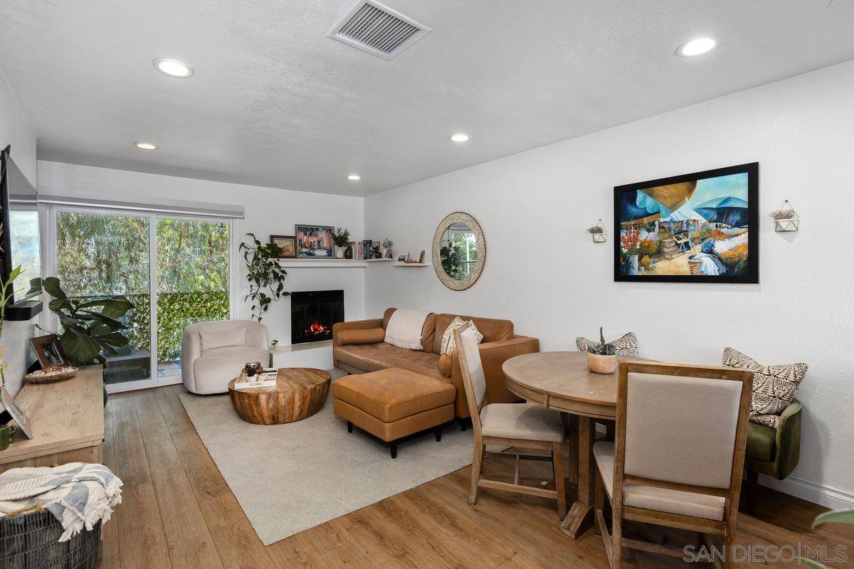 San Diego, CA 92107,3985 Wabaska #2
