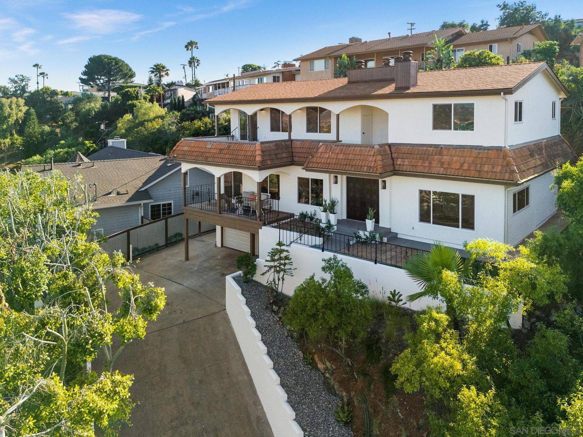 La Mesa, CA 91941,4334 Valle Dr.
