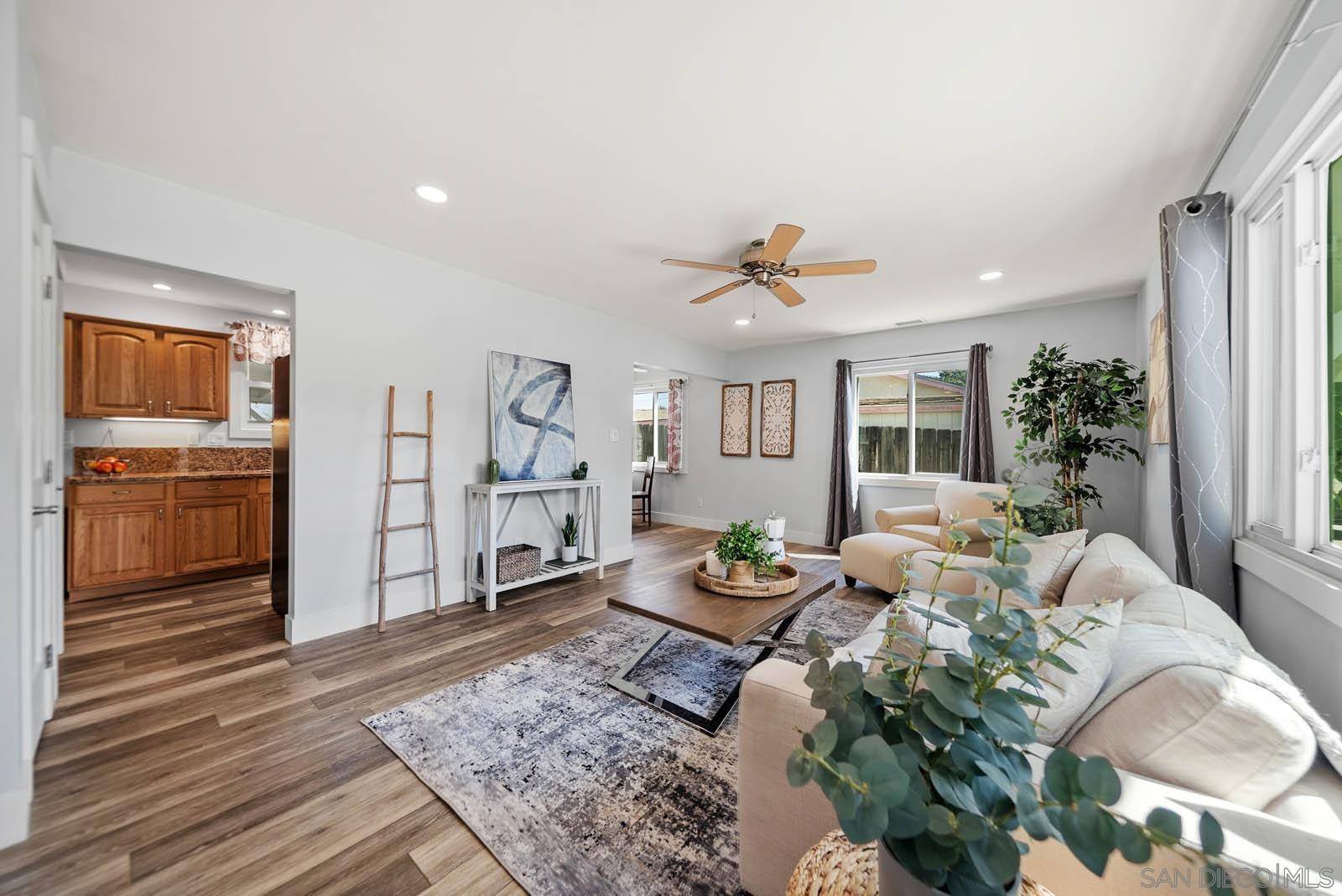 San Diego, CA 92119,6311 Badger Lake Ave
