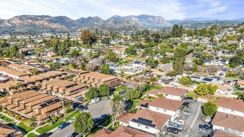Lakeside, CA 92040,12152 Lemon Crest Drive ##2