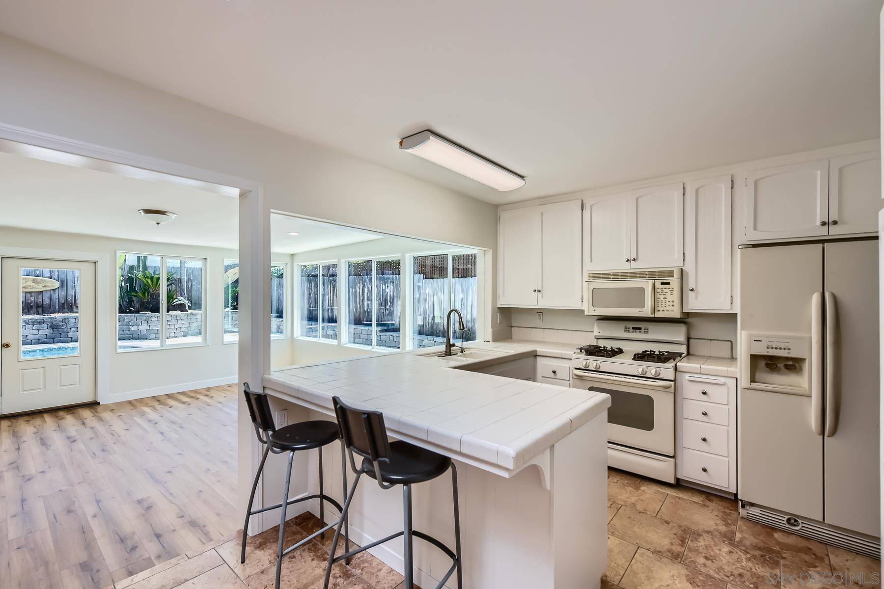 Santee, CA 92071,10009 WOODGLEN VISTA DR
