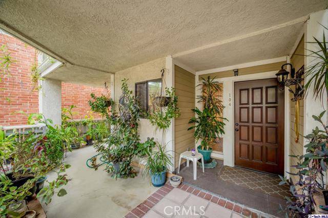 Glendale, CA 91201,1166 Rosedale Avenue #104