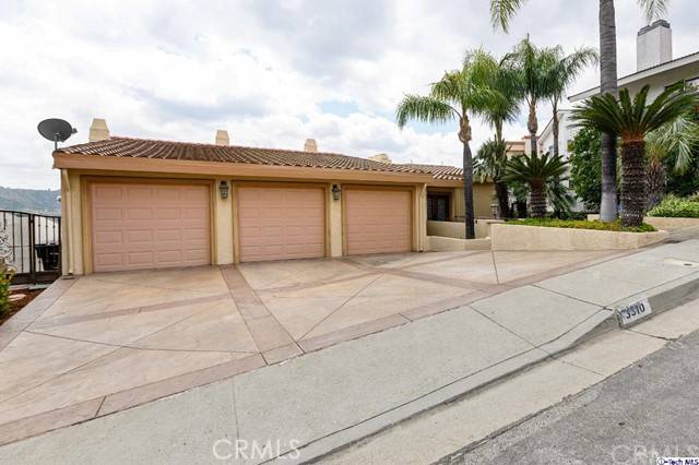 Glendale, CA 91208,3310 OAKMONT VIEW Drive