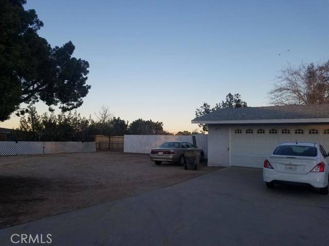 Hesperia, CA 92345,8919 5th Avenue