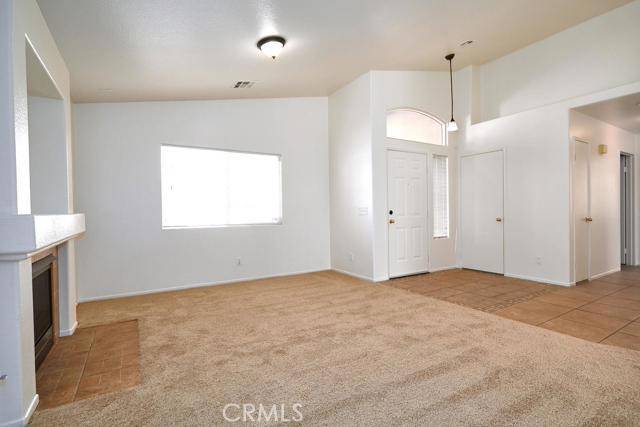 Adelanto, CA 92301,14746 Iris Street