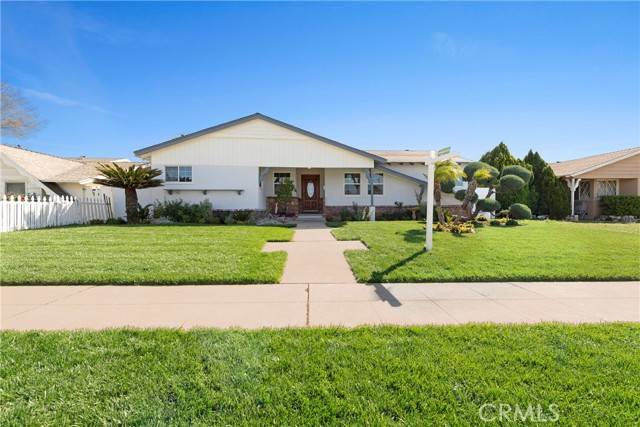 Granada Hills, CA 91344,10438 Hayvenhurst Avenue