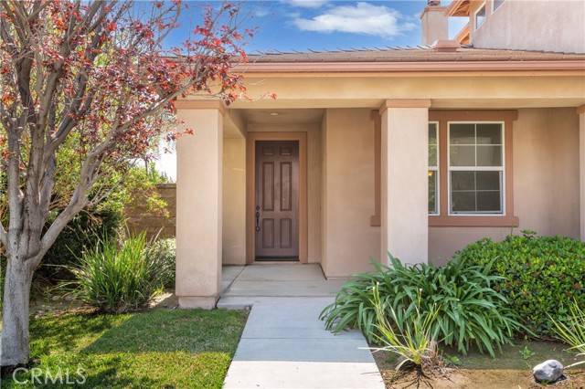 Eastvale, CA 92880,13321 Wooden Gate Way