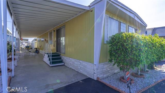 Duarte, CA 91010,1020 Bradbourne #55