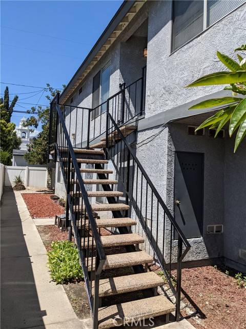 Monrovia, CA 91016,845 W Olive Avenue #D