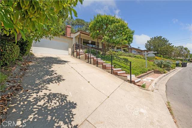 Monrovia, CA 91016,113 W Scenic Drive