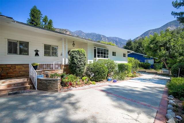 Altadena, CA 91001,2344 Pinecrest Drive