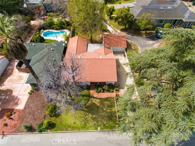 Altadena, CA 91001,3219 N Fair Oaks Avenue